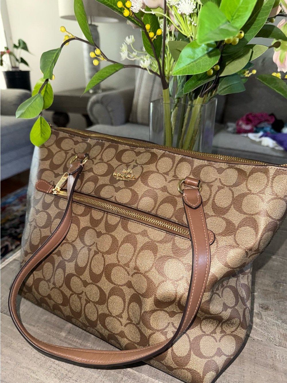 Coach Brown Signature Canvas Logo Tote with Gold Hardware - Picture 2 of 4